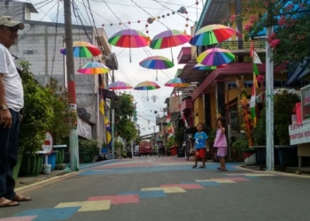Bersih-bersih, 60 Warga Tanjung Priok Ikuti Program Padat Karya