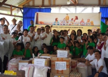 Menjelang Perayaan Hari Kenaikan Yesus Kristus, Panitia Pelaksana Laksanakan Kegiatan Sosial