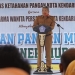 Pj Wali Kota Kendari saat memberikan sambutan pelaksanaan pasar murah & bazar kuliner