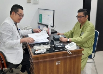 Pasangan Bakal Calon Wali Kota Abdul Rasak dan Afdhal Jalani Pemeriksaan Kesehatan di RSUD Kendari