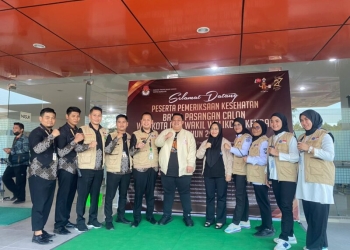 Pasangan Bakal Calon Wali Kota Kendari Yudhi-Nirna Jalani Proses Pemeriksaan Kesehatan