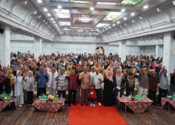 Bersama Nur Alam, Giona Hadiri Silaturahmi Akbar Warga Sulsel