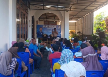 Samsuddin Rahim Terima Aspirasi Warga Wuawua Saat Reses