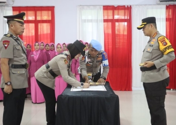 Polresta Kendari Gelar Sertijab Kasat Narkoba dan Kapolsek Jajaran