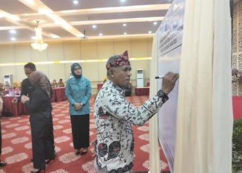 DPRD Kota Kendari Dukung Upaya Pemkot Kendari Atasi Stunting Lewat Program Orang Tua Asuh