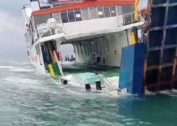 Diduga Alami Kebocoran, KMP Tongkol Kandas di Perairan Konawe Selatan