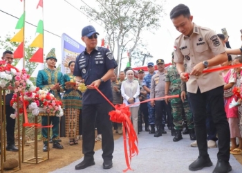 Hadirkan Solusi Banjir di Konawe Utara, Gubernur Sultra Resmikan Jembatan Bailey