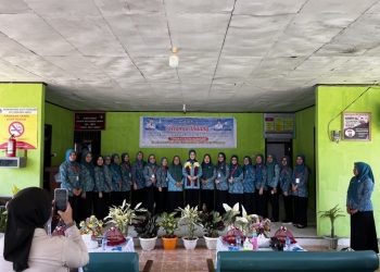Rombongan Tim Penilai Lomba 10 Program PKK Kunjungi Kelurahan Abeli