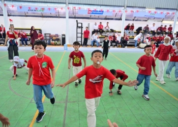 Semarak HUT ke-80 RI di Pertamina Patra Niaga Regional Sulawesi “Energi Kebersamaan, Kobarkan Energimu”