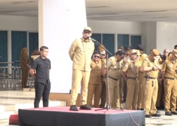 Pemkot Kendari Gelar Apel Gabungan Perdana Tahun 2026, Sudirman Tekankan Kedisiplinan dan Peningkatan Pelayanan