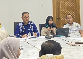 Pimpin Rapat MBG, Sekda Kota Kendari Tekankan Sinergi Untuk Kesejahteraan Masyarakat