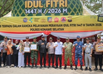 Kapolda Sultra Bersama Gubernur Tinjau Puncak Arus Mudik di Pelabuhan Amolengo dan Torobulu